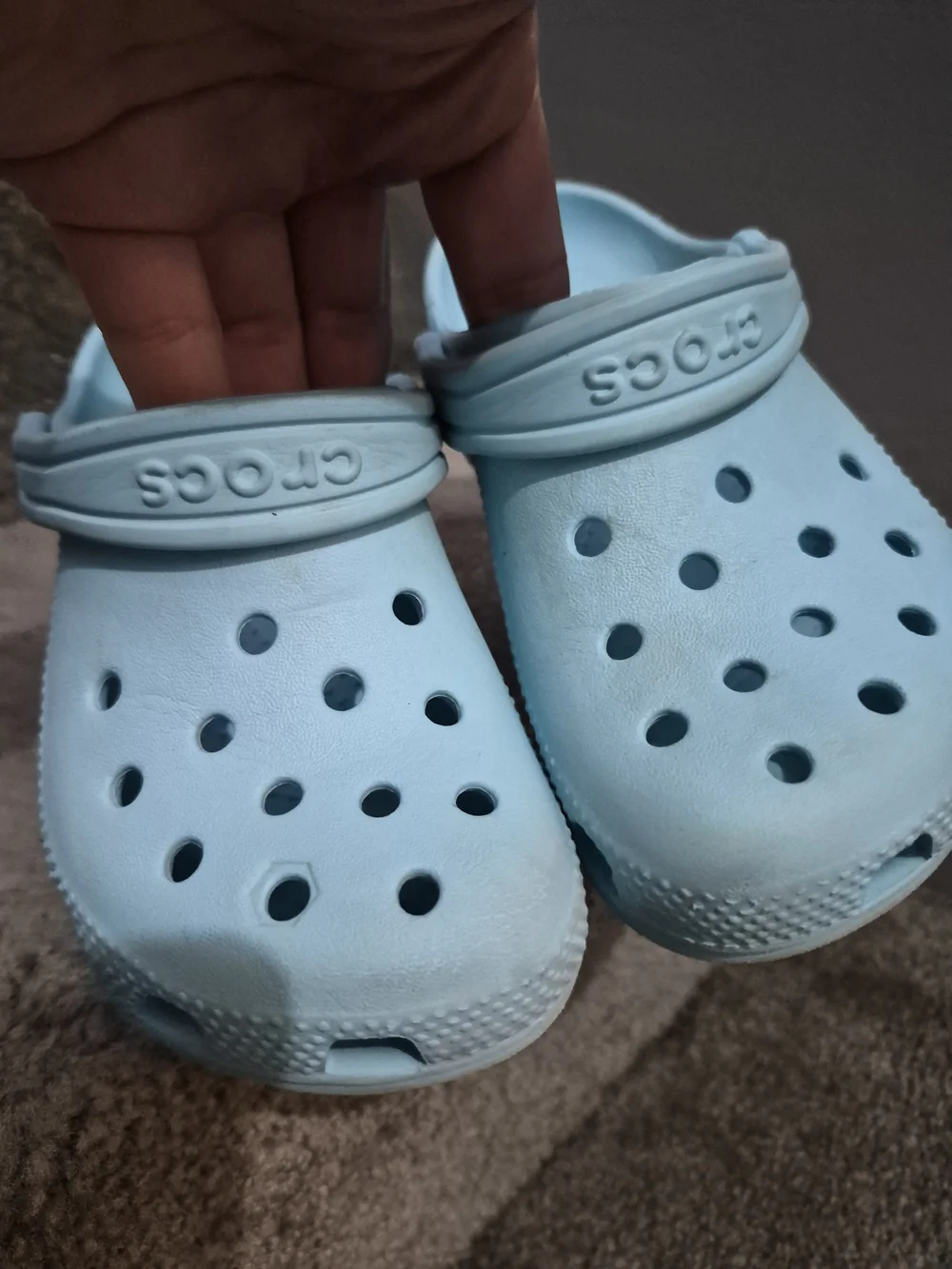 Kids  Crocs Size C12